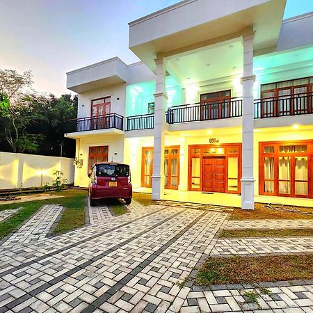 Regno Villa The Infinity By Nflix Panadura Exterior foto